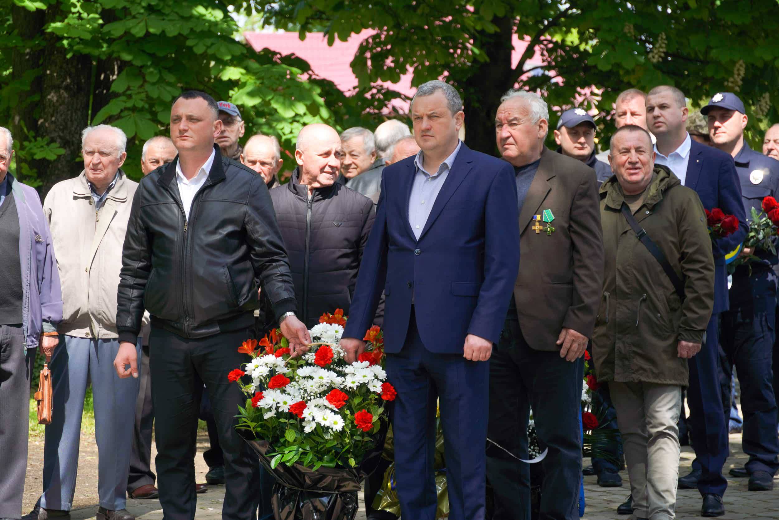 В Ужгороді вшанували пам'ять ліквідаторів та жертв чорнобильської катастрофи