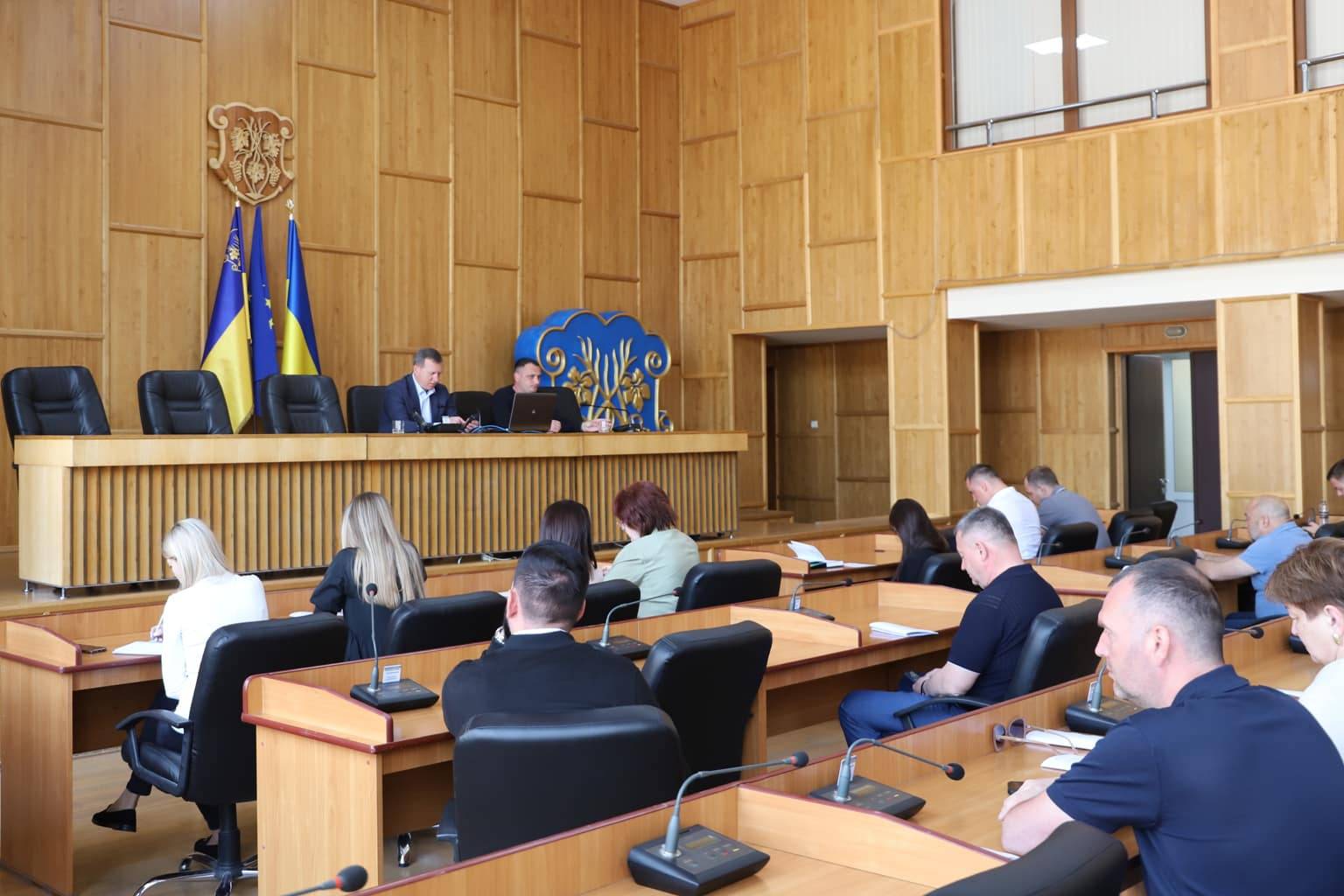 Засідання позачергової сесії Ужгородської міської ради відбулося сьогодні, 2 травня